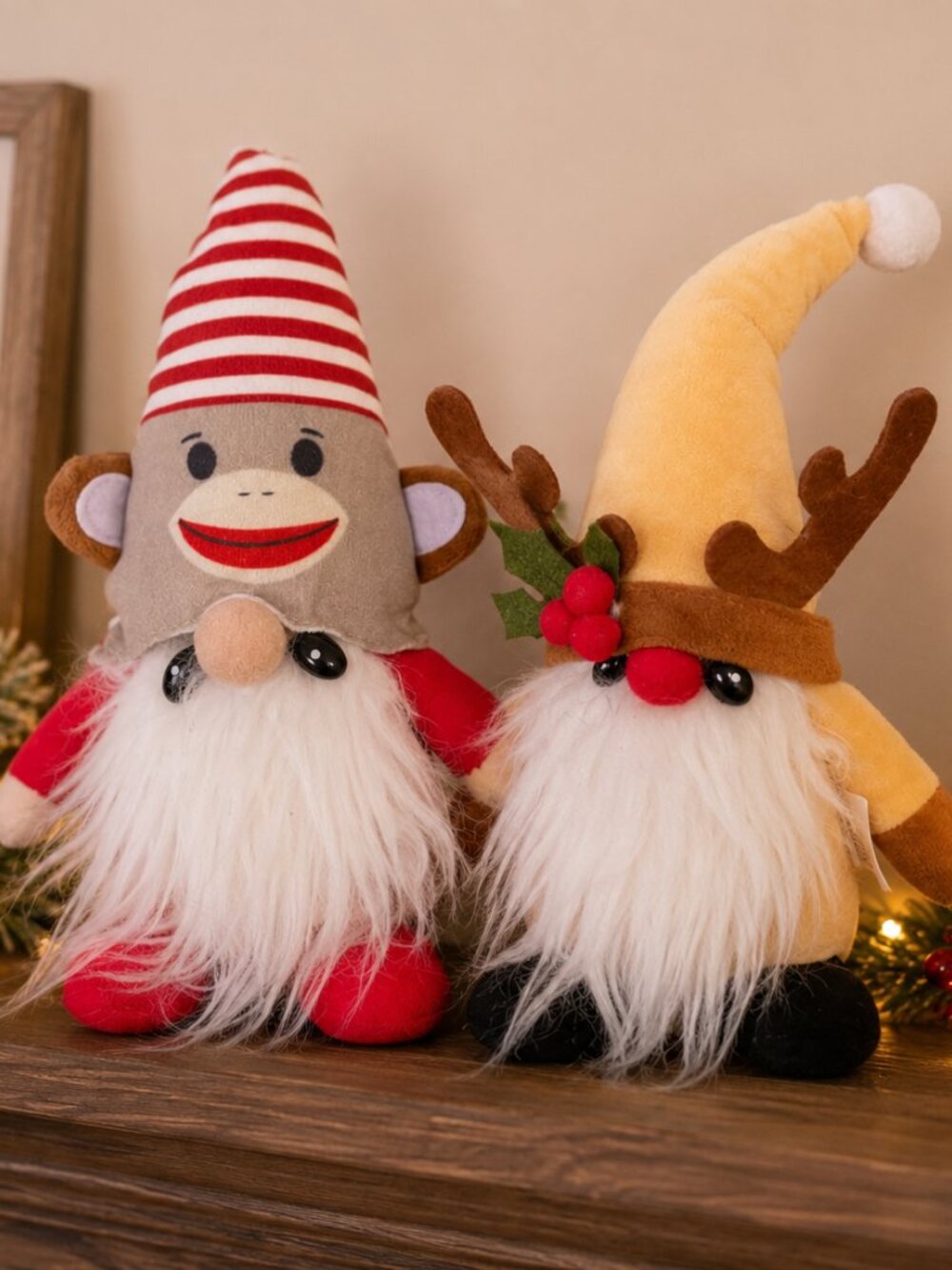 Giftcraft Hug Feel the Love Gnomies Charlie Monkey Rudy Reindeer Plush Pair NWT